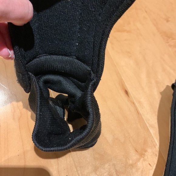 ✏️🆓 with $20+ purchase Adidas Soccer Shin Pads - Men’s size L - Picture 12 of 15